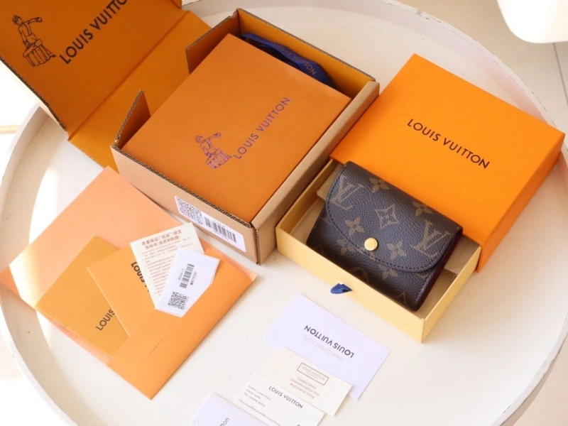 LV Wallets 4178A-0221