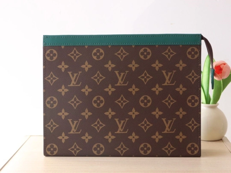 LV Clutch Bags 4178A-0235