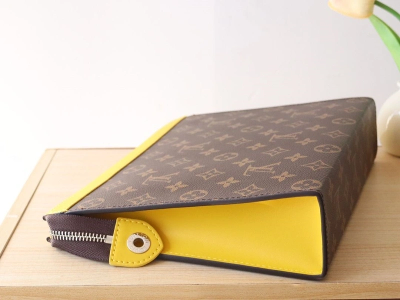 LV Clutch Bags 4178A-0236