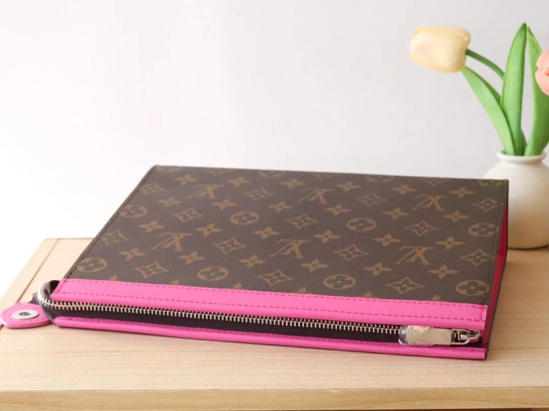 LV Clutch Bags 4178A-0237
