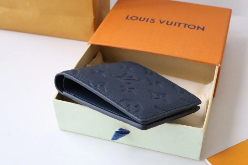 LV Wallets 4178A-0254