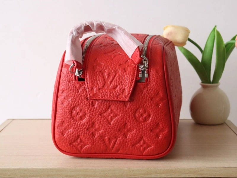 LV Cosmetic Bags 4178A-0259