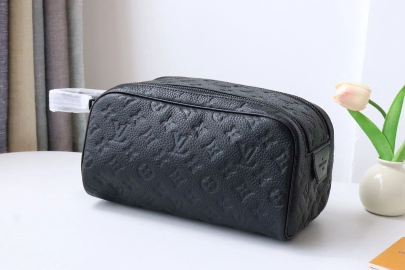 LV Cosmetic Bags 4178A-0262