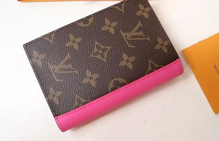 LV Wallets 4178D-0006