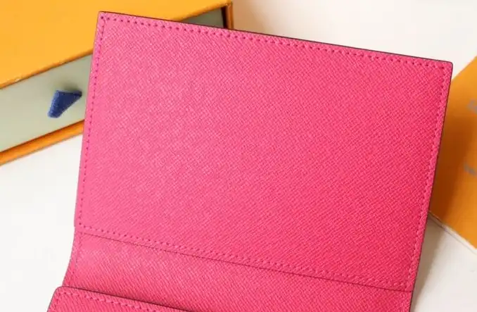 LV Wallets 4178D-0006