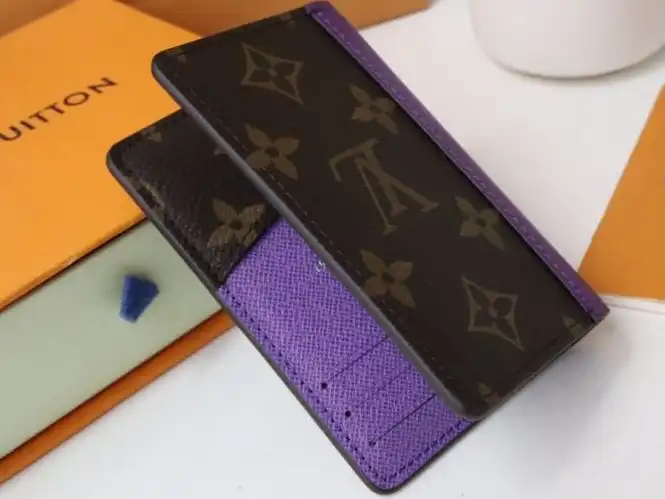 LV Wallets 4178D-0015