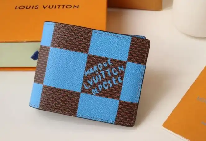 LV Wallets 4178D-0020