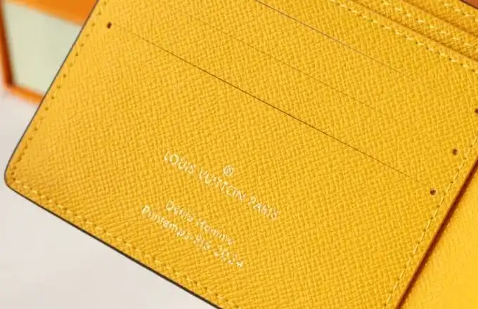 LV Wallets 4178D-0021