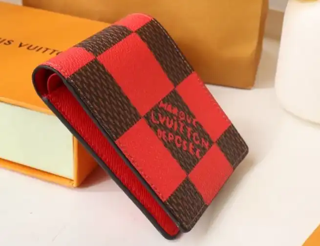 LV Wallets 4178D-0022