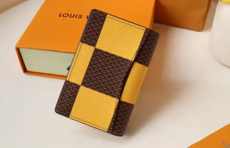 LV Wallets 4178D-0026