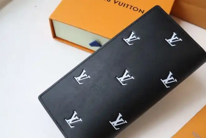 LV Wallets 4178D-0031