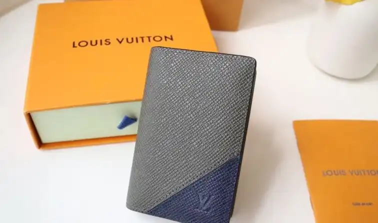 LV Wallets 4178D-0040