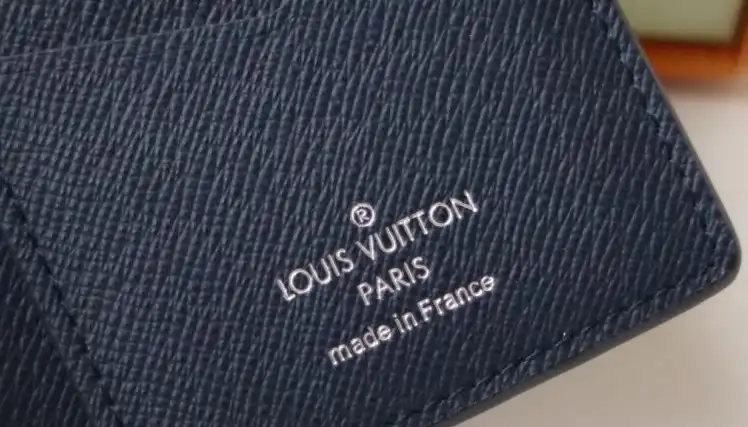 LV Wallets 4178D-0040