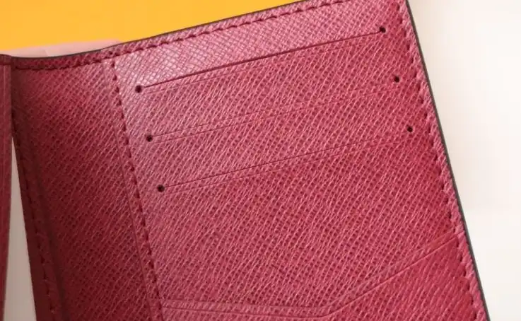 LV Wallets 4178D-0041