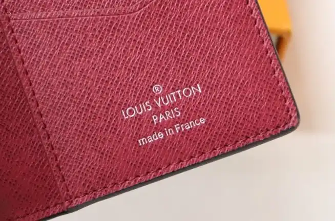 LV Wallets 4178D-0041