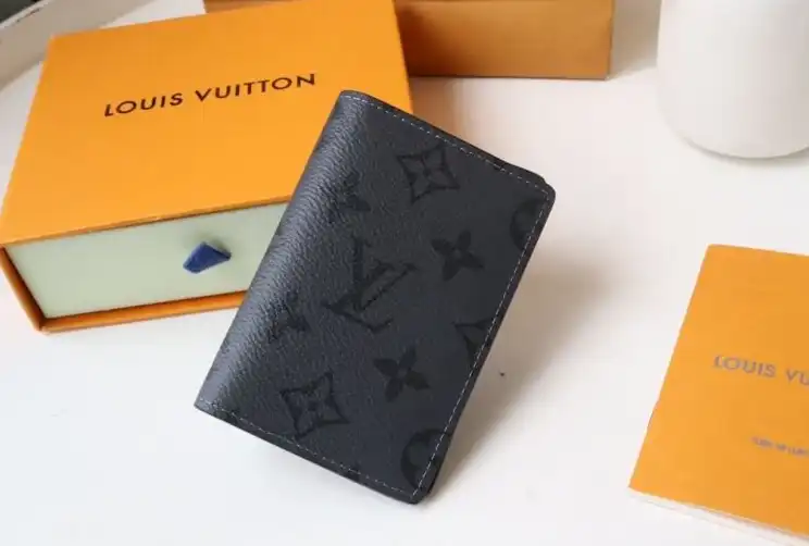 LV Wallets 4178D-0064