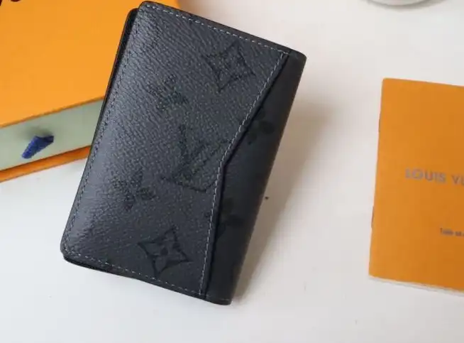 LV Wallets 4178D-0064