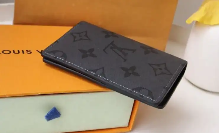 LV Wallets 4178D-0064