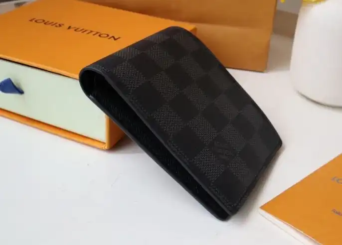 LV Wallets 4178D-0068
