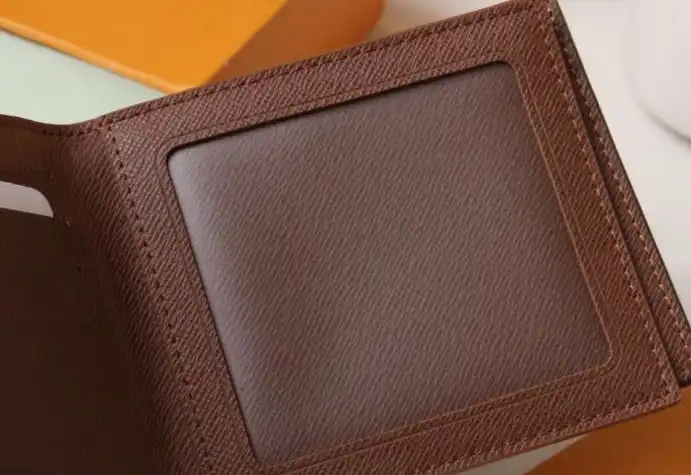LV Wallets 4178D-0072