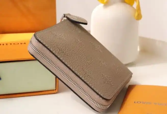 LV Wallets 4178D-0084