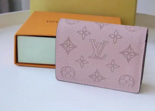 LV Wallets 4178D-0088