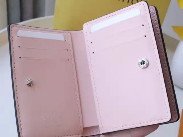 LV Wallets 4178D-0088