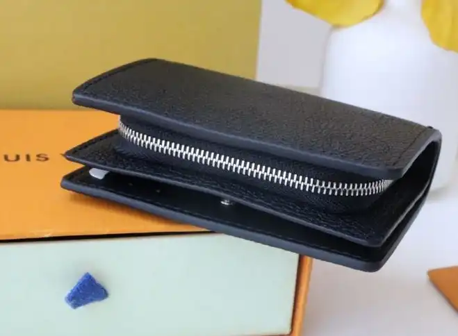 LV Wallets 4178D-0089