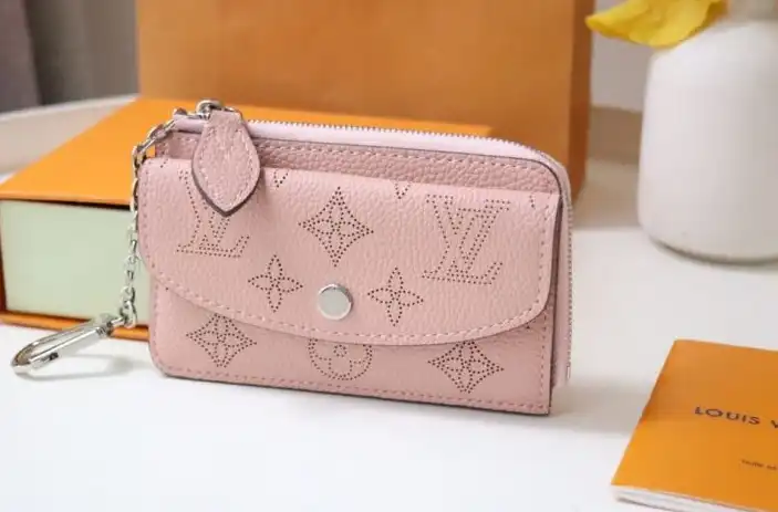 LV Wallets 4178D-0091