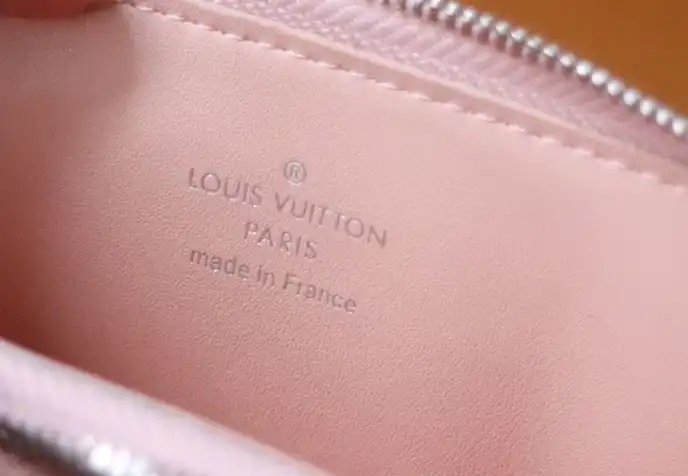 LV Wallets 4178D-0091
