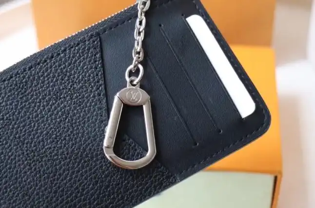 LV Wallets 4178D-0094
