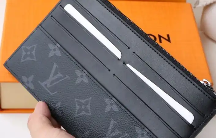 LV Wallets 4178D-0104