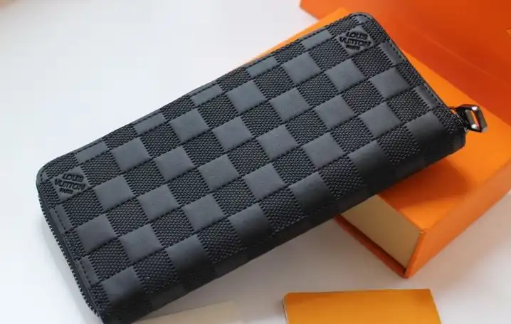 LV Wallets 4178D-0123