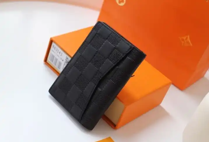 LV Wallets 4178D-0126