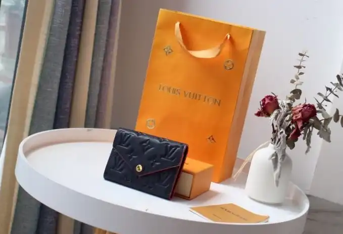 LV Wallets 4178D-0129