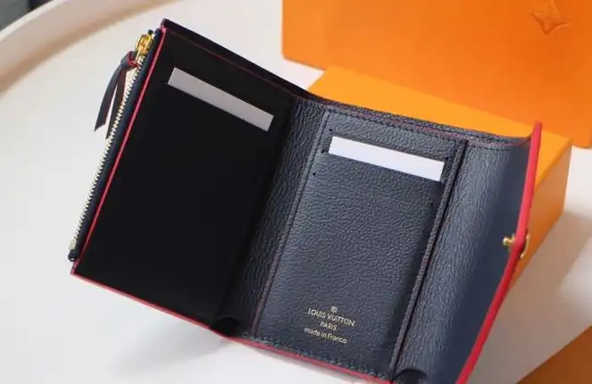 LV Wallets 4178D-0129