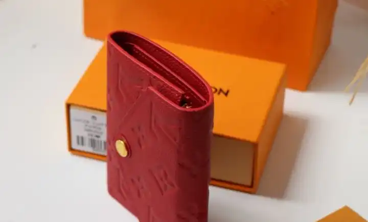 LV Wallets 4178D-0131