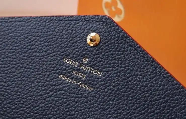 LV Wallets 4178D-0132