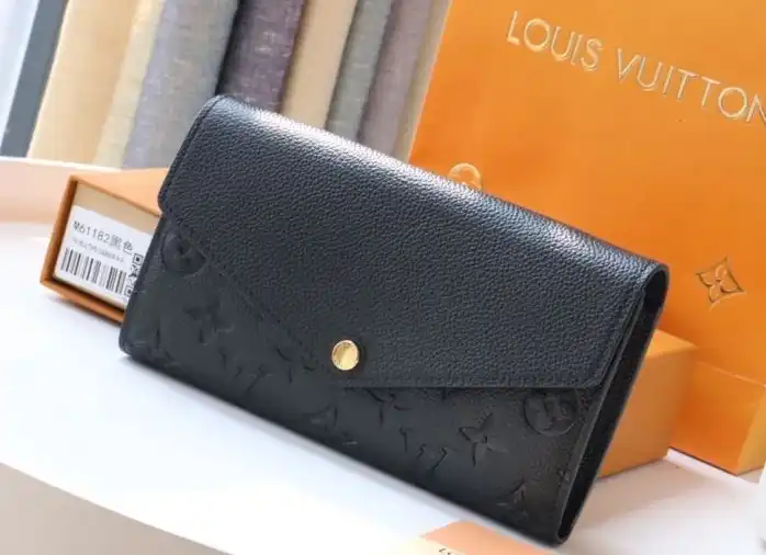 LV Wallets 4178D-0133