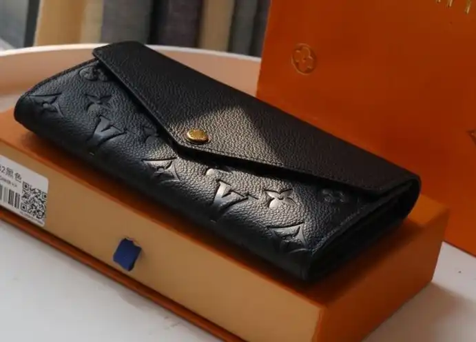 LV Wallets 4178D-0133