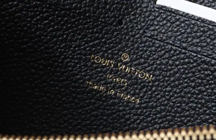 LV Wallets 4178D-0134
