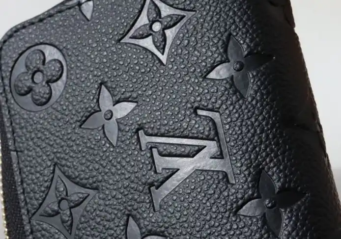 LV Wallets 4178D-0134