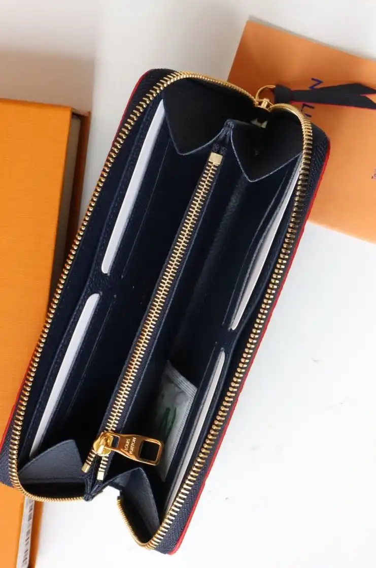 LV Wallets 4178D-0135