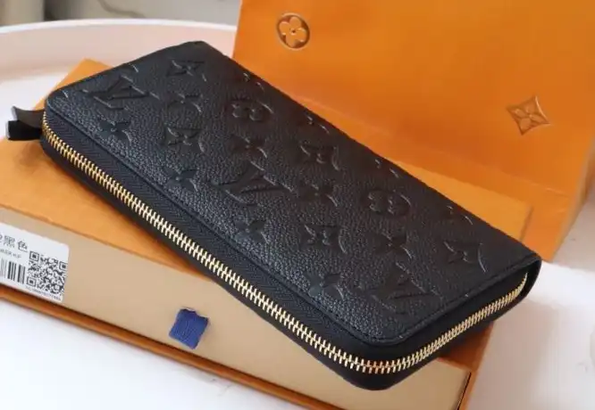 LV Wallets 4178D-0137