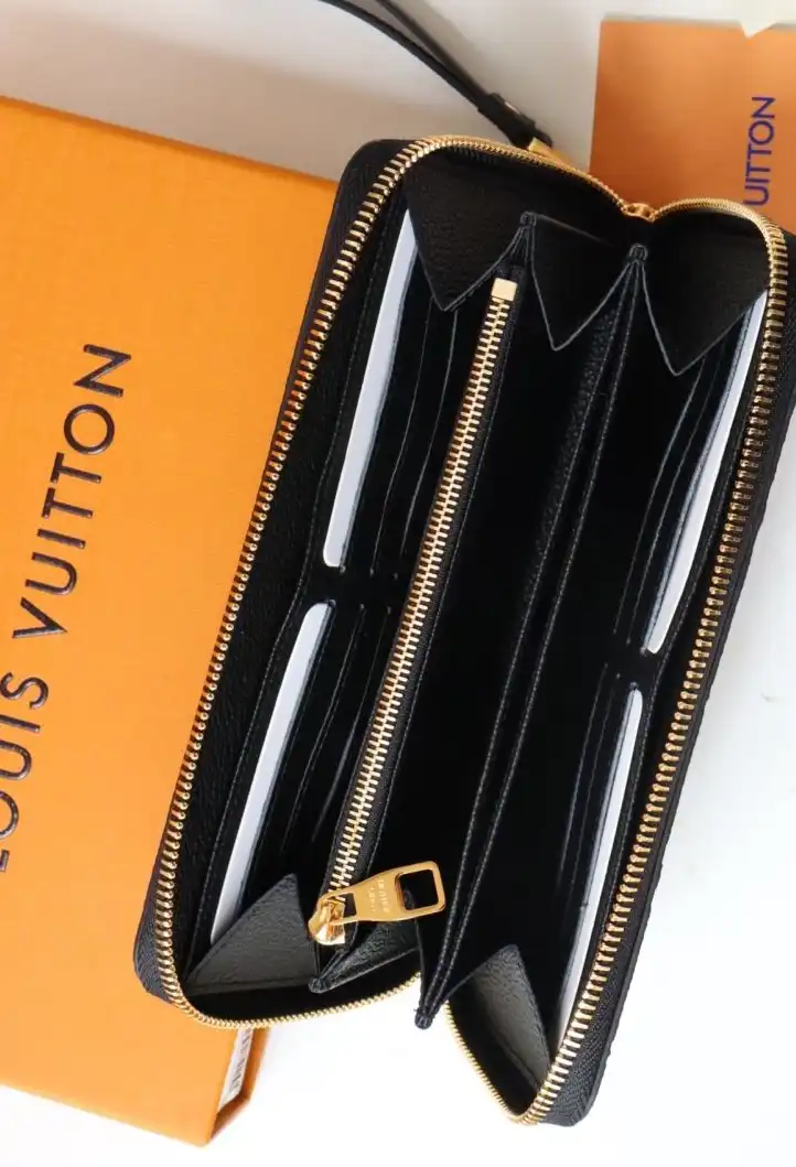 LV Wallets 4178D-0137