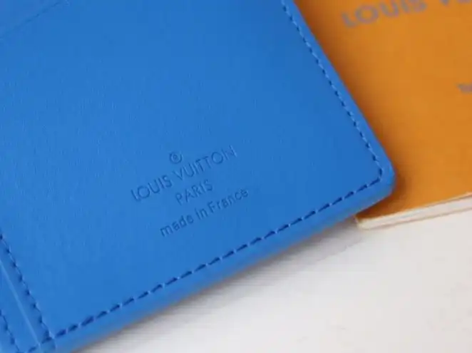 LV Wallets 4178D-0140