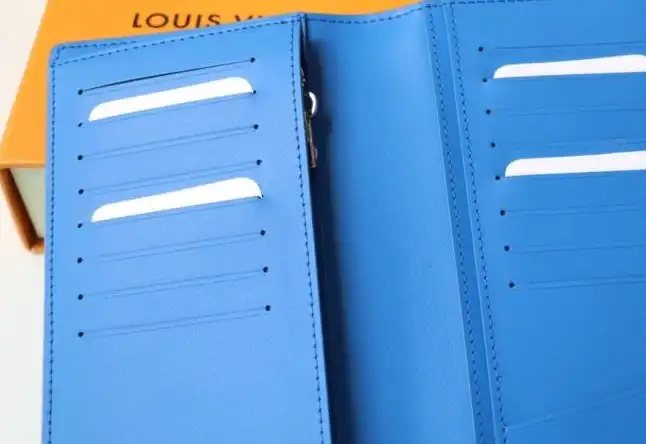 LV Wallets 4178D-0140