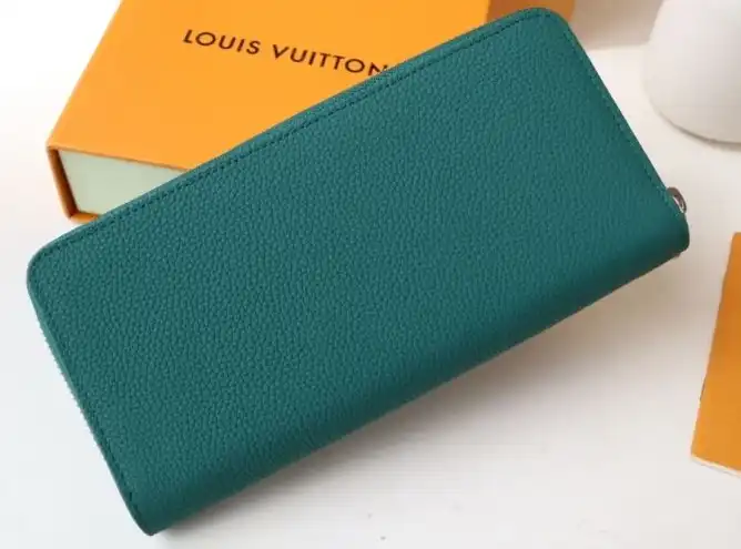 LV Wallets 4178D-0142