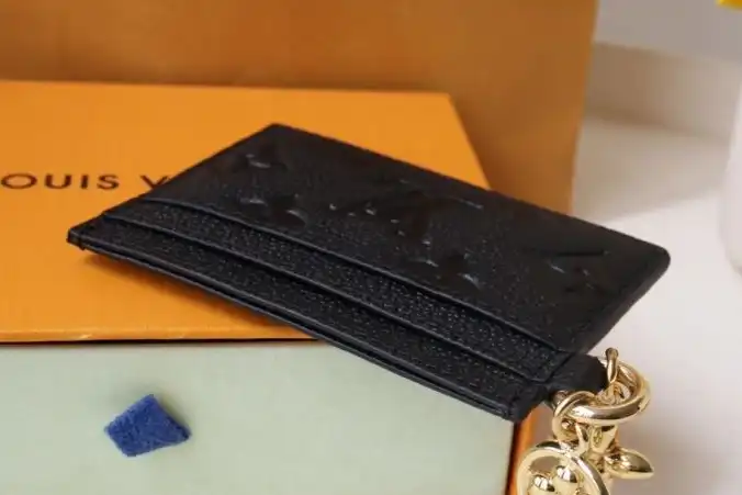 LV Wallets 4178D-0149