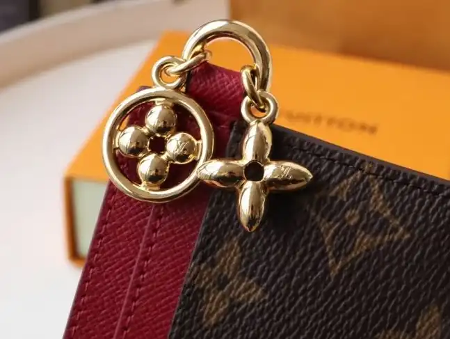 LV Wallets 4178D-0150